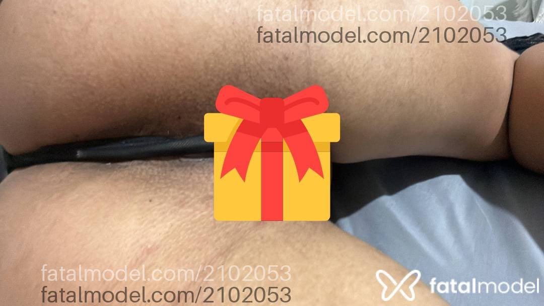 Acompanhante mulher com cabelo castanho de olhos castanhos - Melissinha