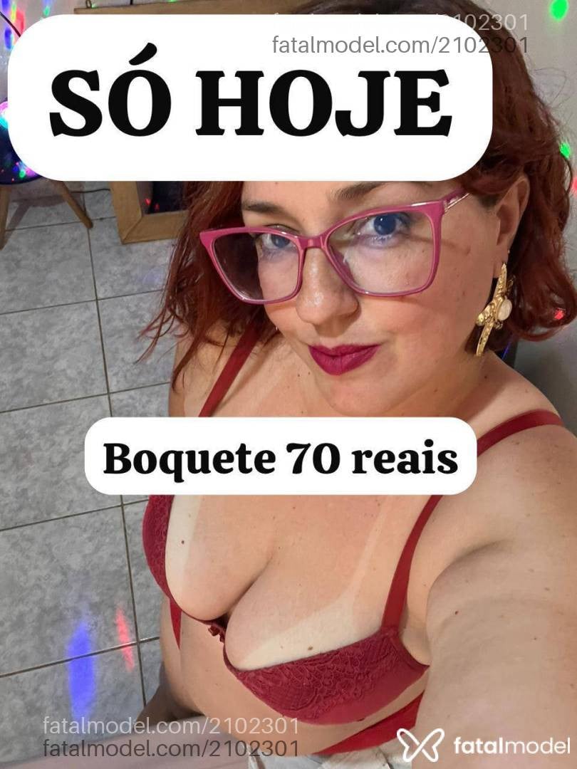 Acompanhante mulher morena (o) de olhos castanhos - Helen Crishel