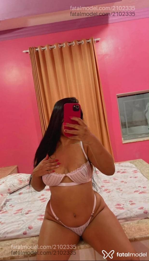 Acompanhante mulher morena (o) de olhos castanhos - Kemilly