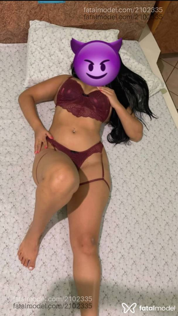 Acompanhante mulher morena (o) de olhos castanhos - Kemilly