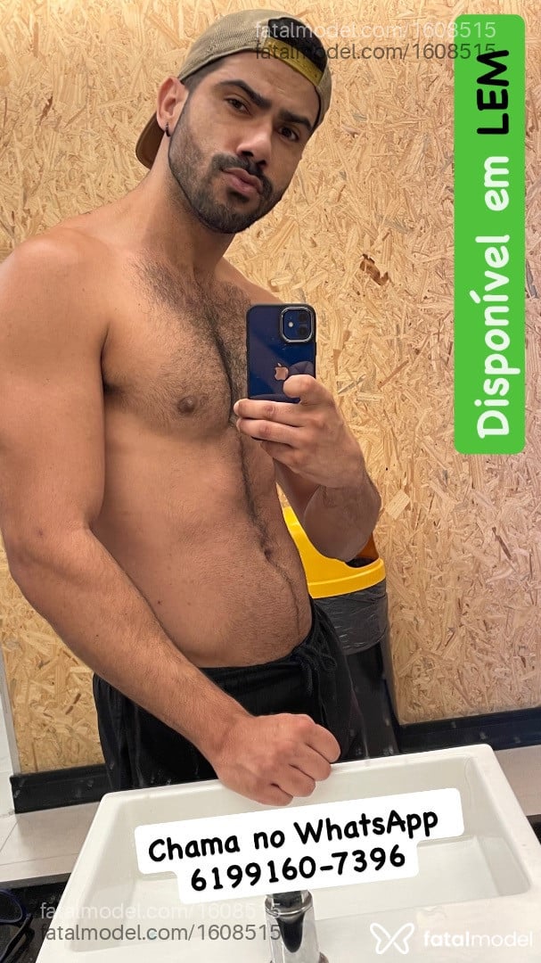 Acompanhante homem morena (o) de olhos castanhos em Luís Eduardo Magalhães - Thiago Godoy