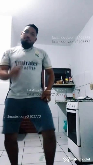 Acompanhante homem morena (o) de olhos castanhos em Goiânia - Kaio Melhorzim