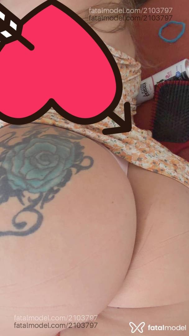 Acompanhante mulher loira (o) de olhos castanhos - Nanda Bittencourt