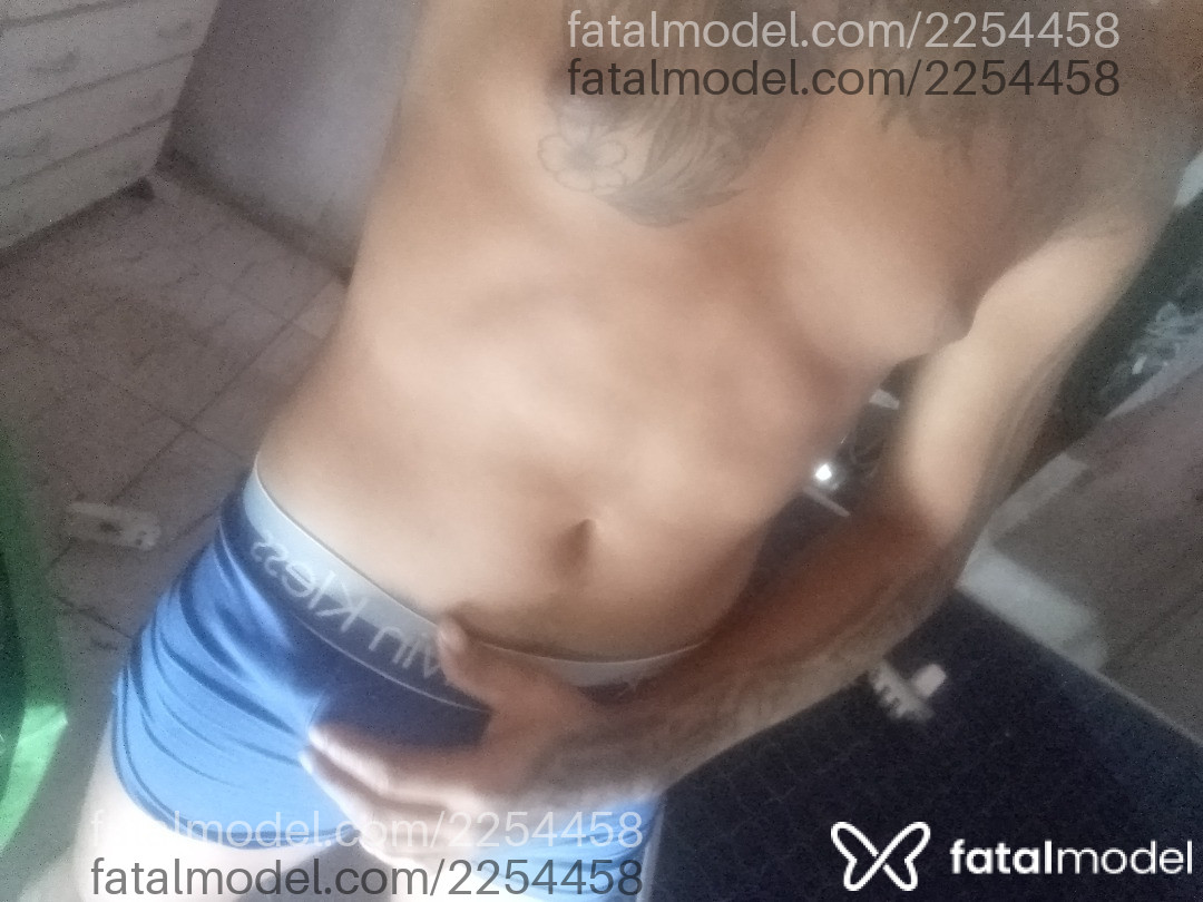 Acompanhante homem morena (o) de olhos castanhos em Fortaleza - Negohdotado