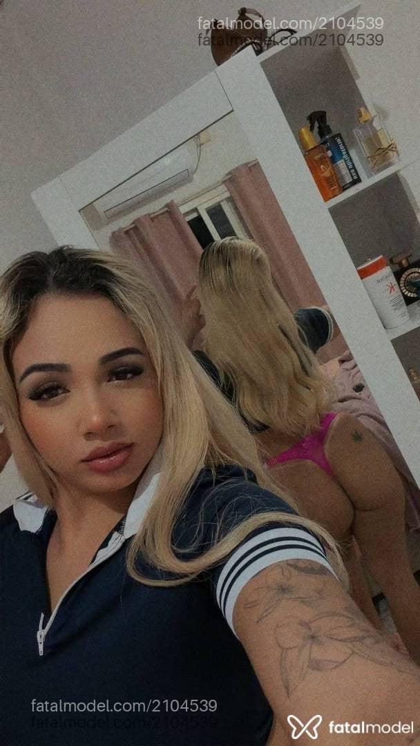 Acompanhante mulher loira (o) de olhos castanhos em Passo Fundo - Luiza França