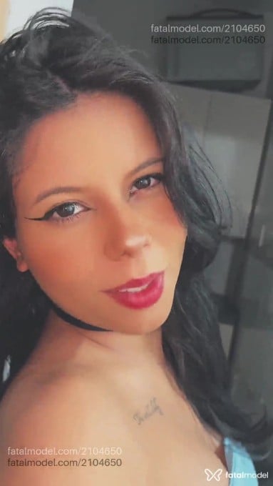 Acompanhante mulher morena (o) de olhos castanhos em Virtual - Giovanna