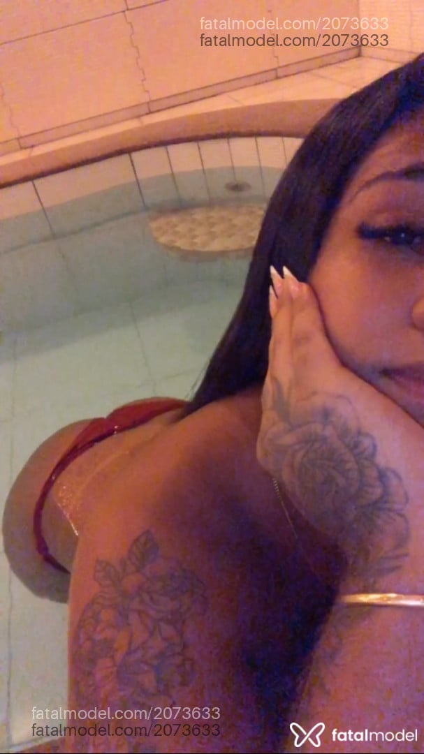 Acompanhante mulher trans morena (o) de olhos pretos em Paulo Afonso Acompanhante mulher trans morena (o) de olhos pretos em Paulo Afonso - Thays