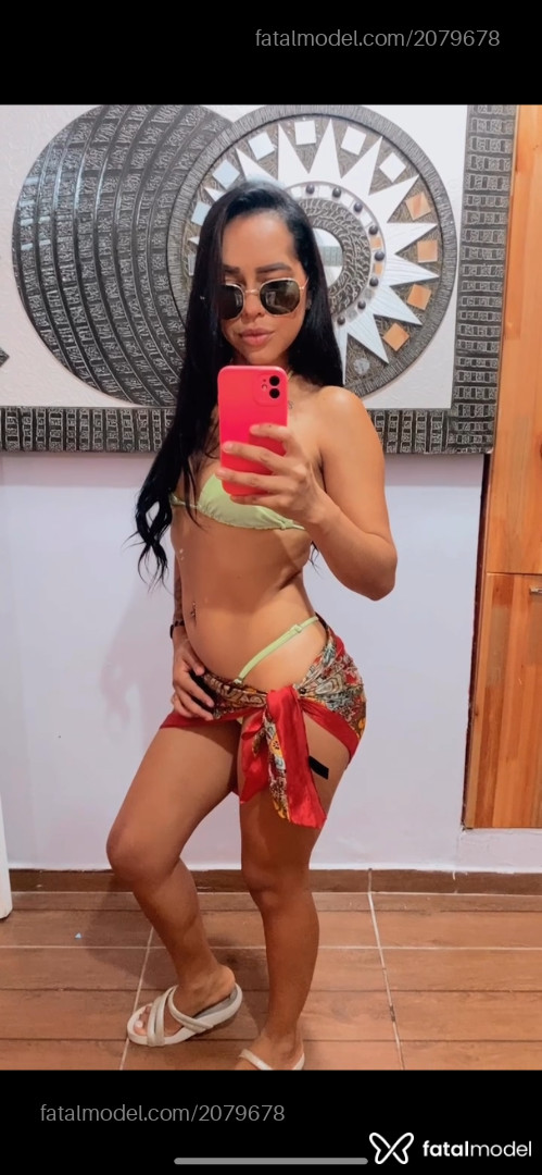 Acompanhante mulher morena (o) de olhos castanhos em Querência - Cristiane
