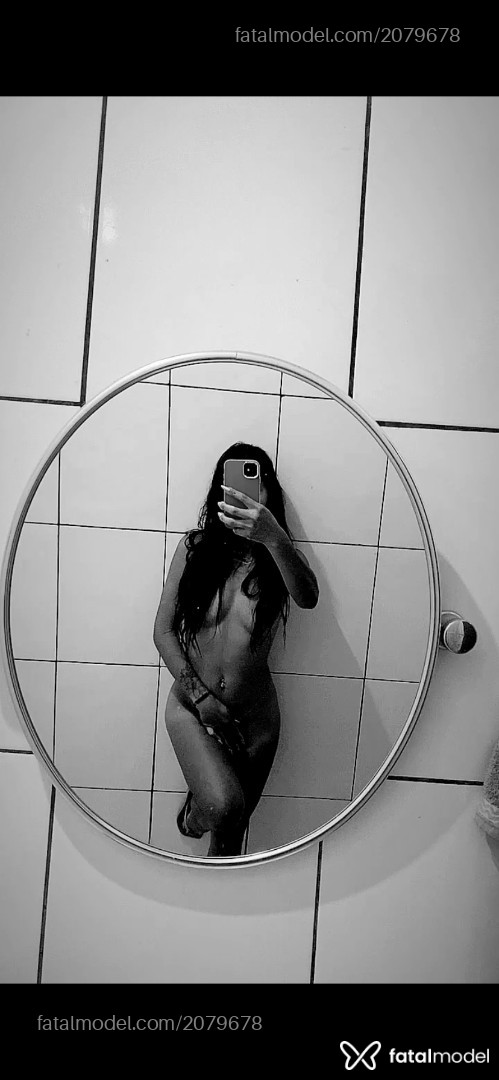 Acompanhante mulher morena (o) de olhos castanhos em Querência - Cristiane