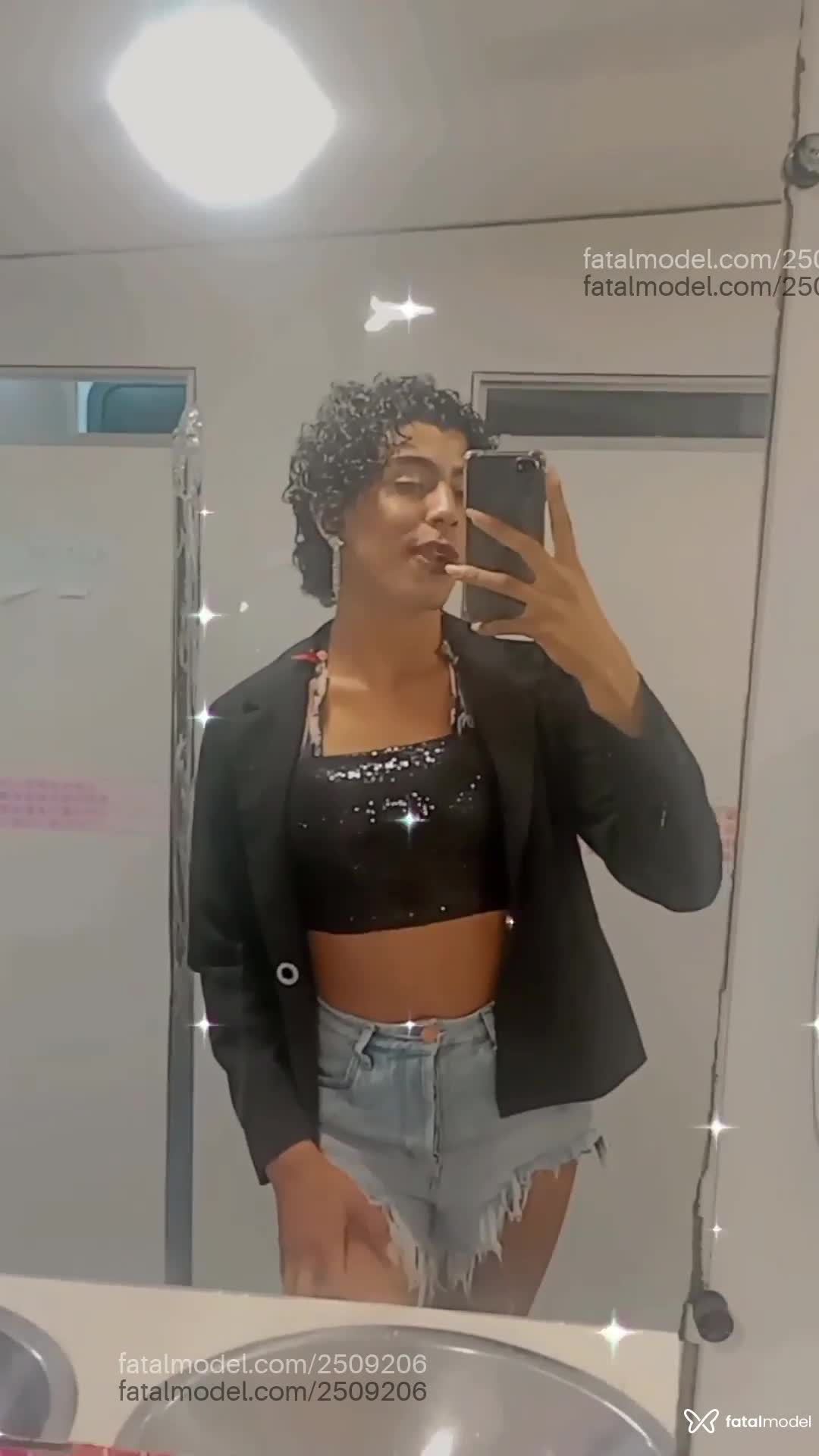 Acompanhante mulher trans morena (o) de olhos castanhos em Itaí - Mirella Rodrigues
