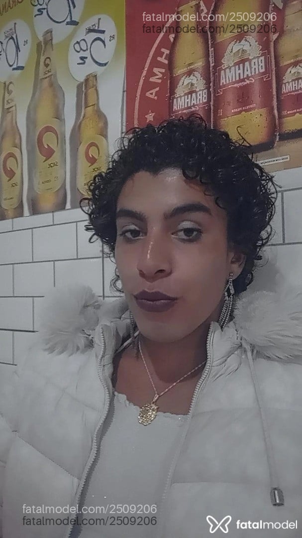 Acompanhante mulher trans morena (o) de olhos castanhos em Itaí - Mirella Rodrigues