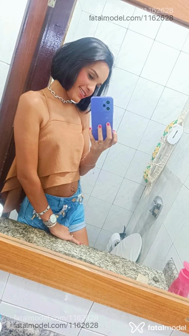 Acompanhante mulher morena (o) de olhos castanhos - Bruna Moraes Acompanhante mulher morena (o) de olhos castanhos - Bruna Moraes
