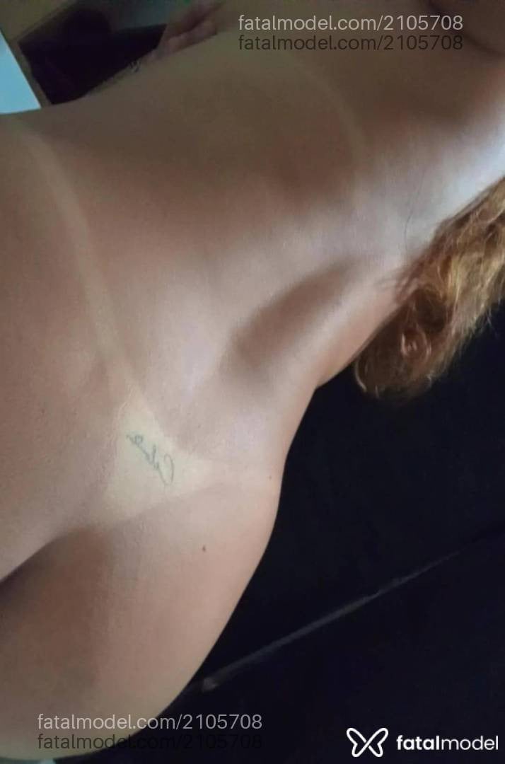 Acompanhante mulher com cabelo castanho de olhos mel - Leticia Aruanda