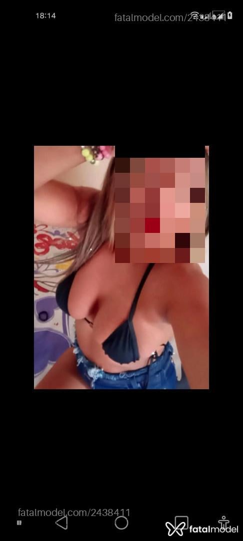 Acompanhante mulher com cabelo castanho de olhos mel em Macaé Acompanhante mulher com cabelo castanho de olhos mel em Macaé - Karla