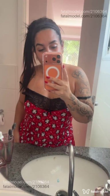 Acompanhante mulher morena (o) de olhos castanhos em Virtual - Jessy