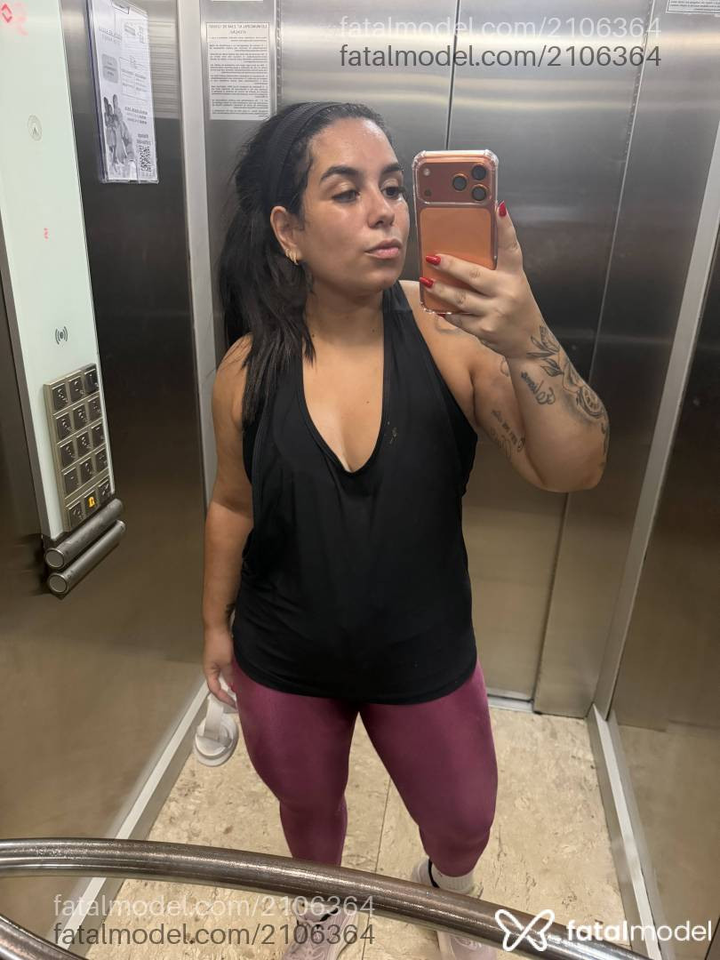 Acompanhante mulher morena (o) de olhos castanhos em Virtual - Jessy
