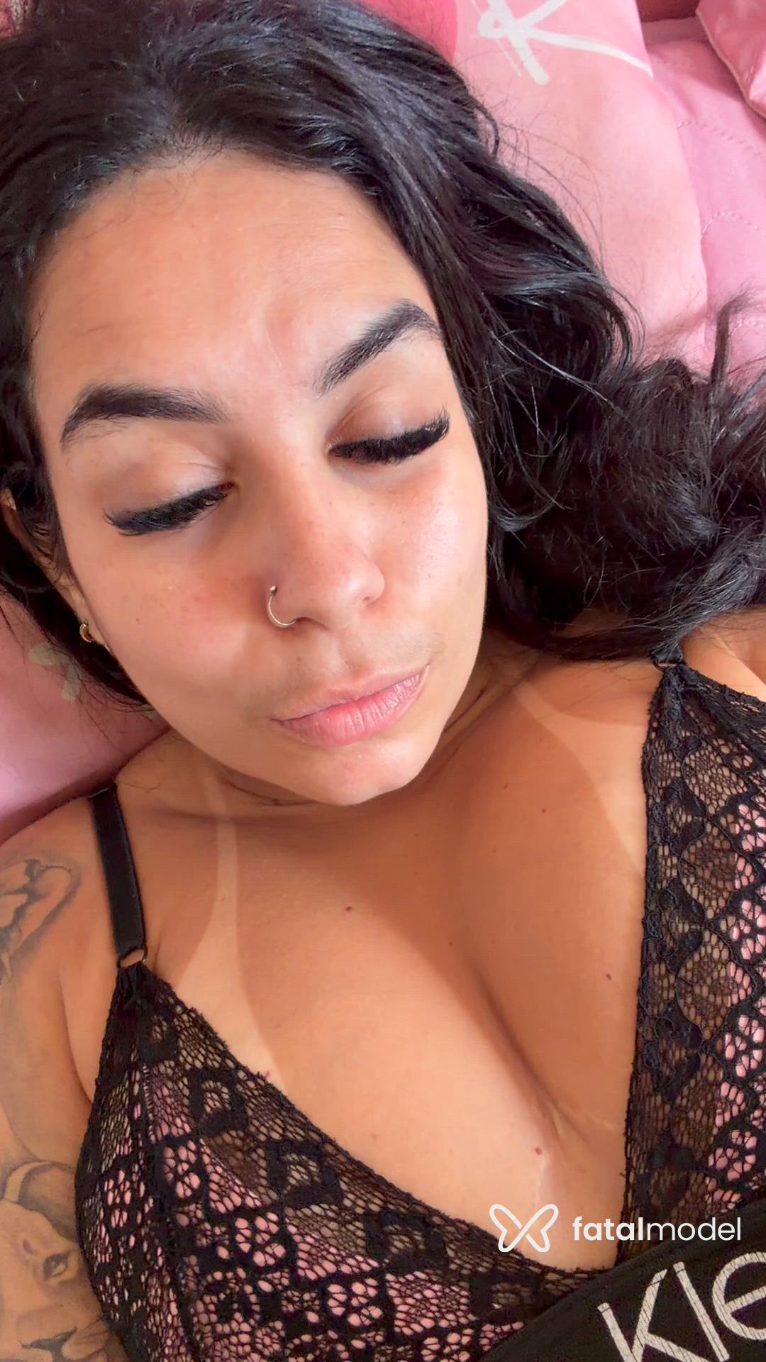 Acompanhante mulher morena (o) de olhos castanhos - Jessy