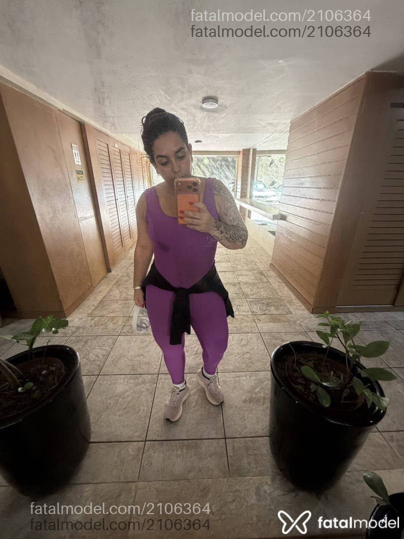Acompanhante mulher morena (o) de olhos castanhos em Virtual - Jessy