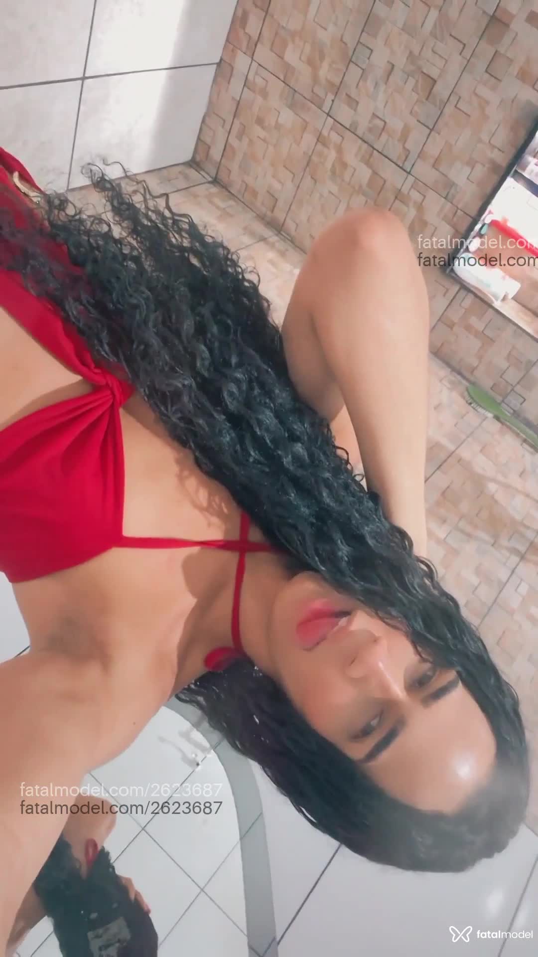 Acompanhante mulher trans morena (o) de olhos mel em Niterói - Emylli