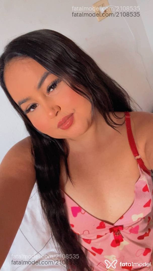Acompanhante mulher com cabelo castanho de olhos pretos - Heloísa Acompanhante mulher com cabelo castanho de olhos pretos - Heloísa