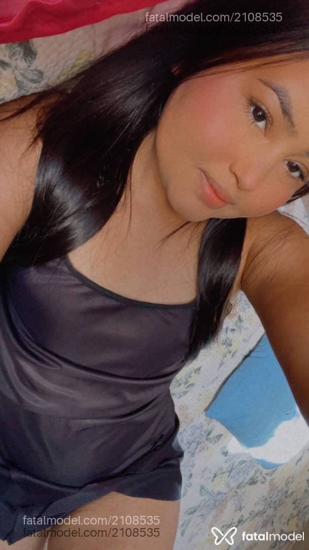 Acompanhante mulher com cabelo castanho de olhos pretos em Goianésia - Nicolle