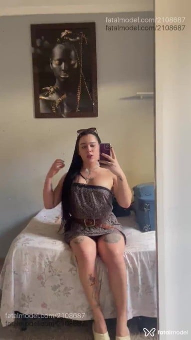 Acompanhante mulher trans com cabelo castanho de olhos mel em Bauru Acompanhante mulher trans com cabelo castanho de olhos mel em Bauru - Thallía Soares