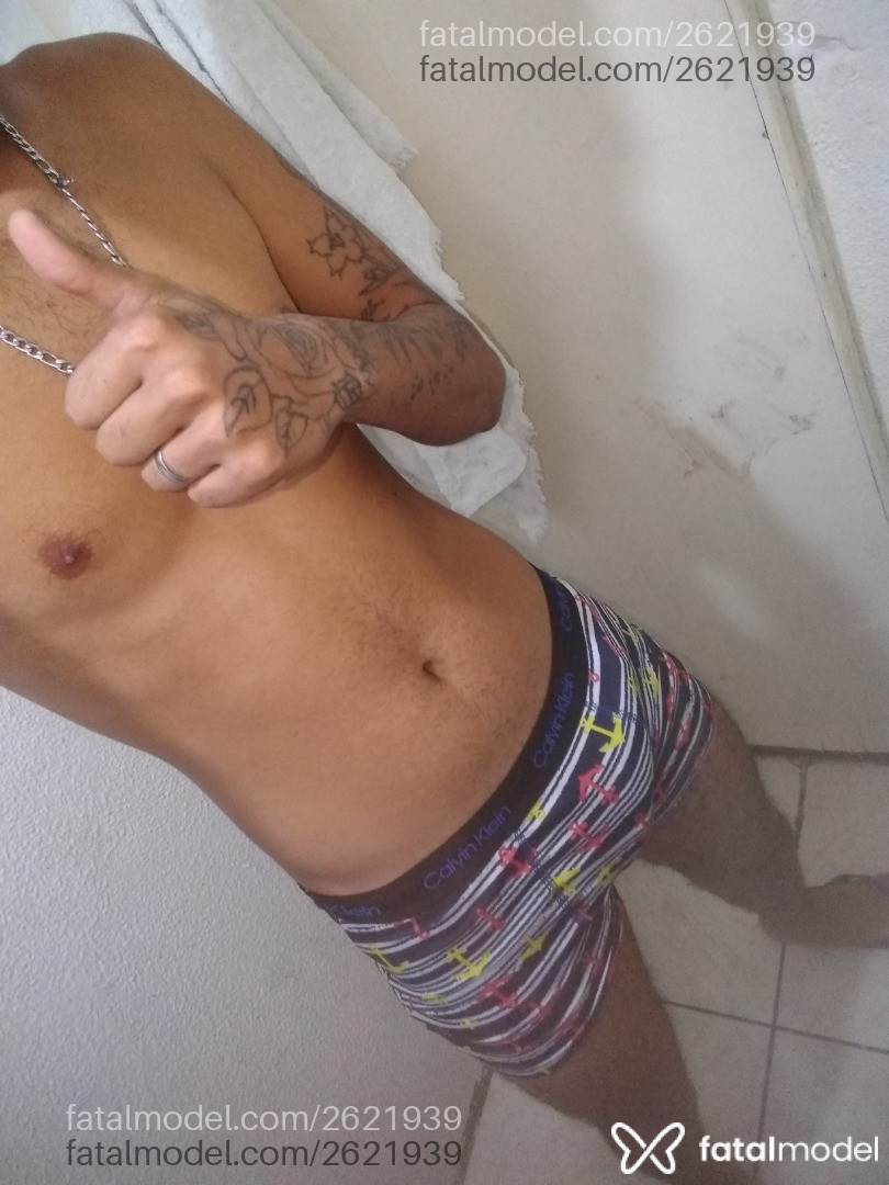 Acompanhante homem morena (o) de olhos mel em Canoas - Lucas