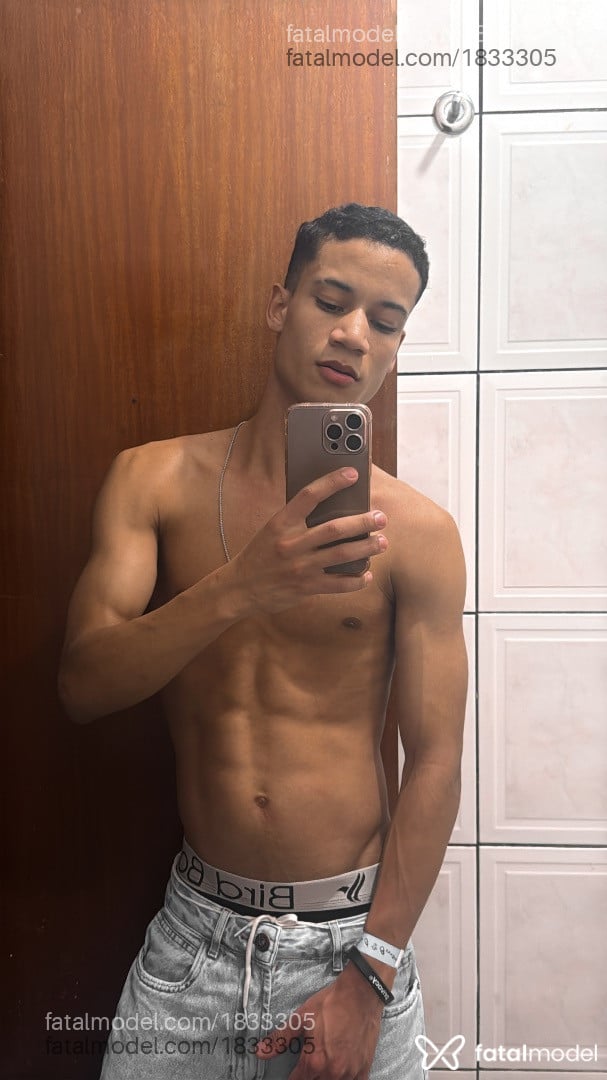 Acompanhante homem morena (o) de olhos pretos em Goiânia Acompanhante homem morena (o) de olhos pretos em Goiânia - Walisson Gonçalves