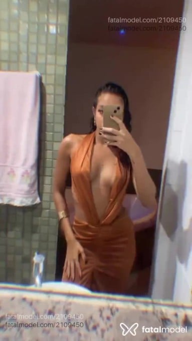 Acompanhante mulher morena (o) de olhos pretos em Vitória - Livia