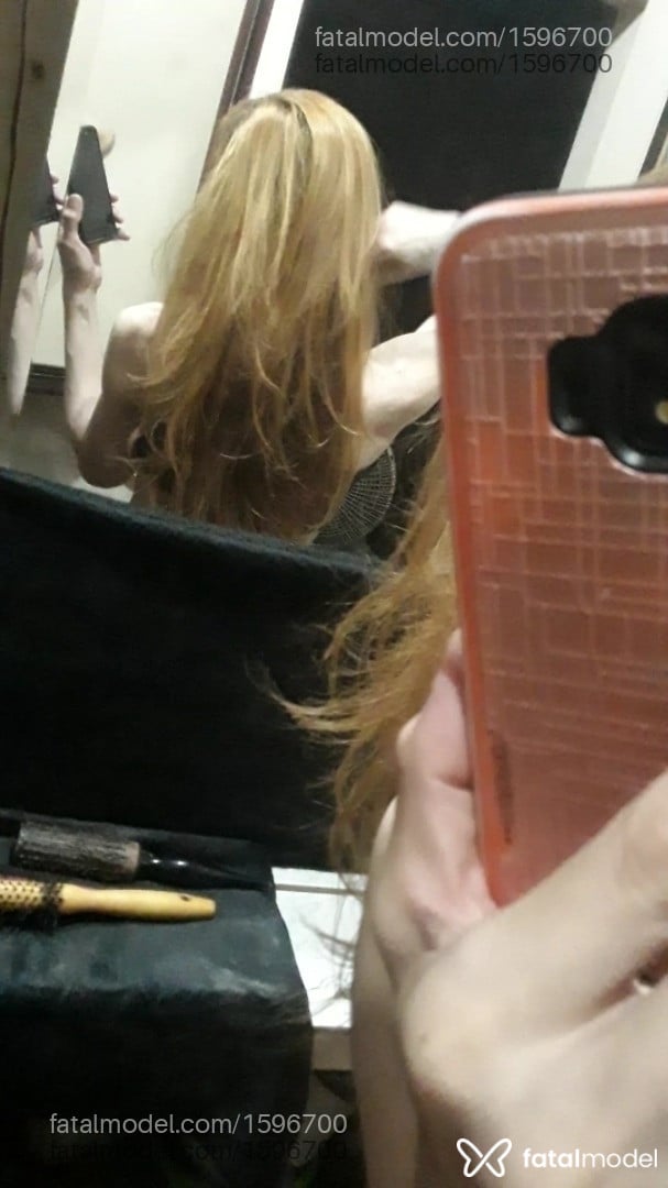 Acompanhante mulher trans loira (o) de olhos castanhos em Campinas - Amanda