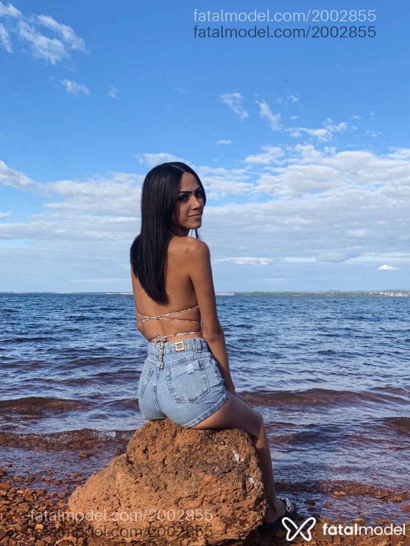 Acompanhante mulher morena (o) de olhos pretos em Itumbiara Acompanhante mulher morena (o) de olhos pretos em Itumbiara - Kylvia Maria