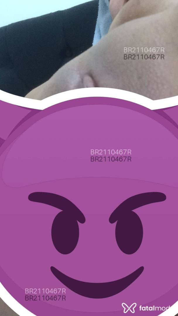 Acompanhante mulher com cabelo castanho de olhos castanhos em Virtual Acompanhante mulher com cabelo castanho de olhos castanhos em Virtual - Amanda