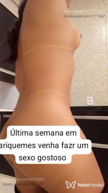 Acompanhante mulher com cabelo castanho de olhos castanhos - Paula soaress