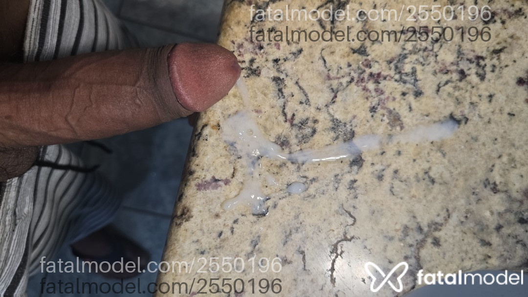 Acompanhante homem com cabelo castanho de olhos castanhos em Itapema - Pedro