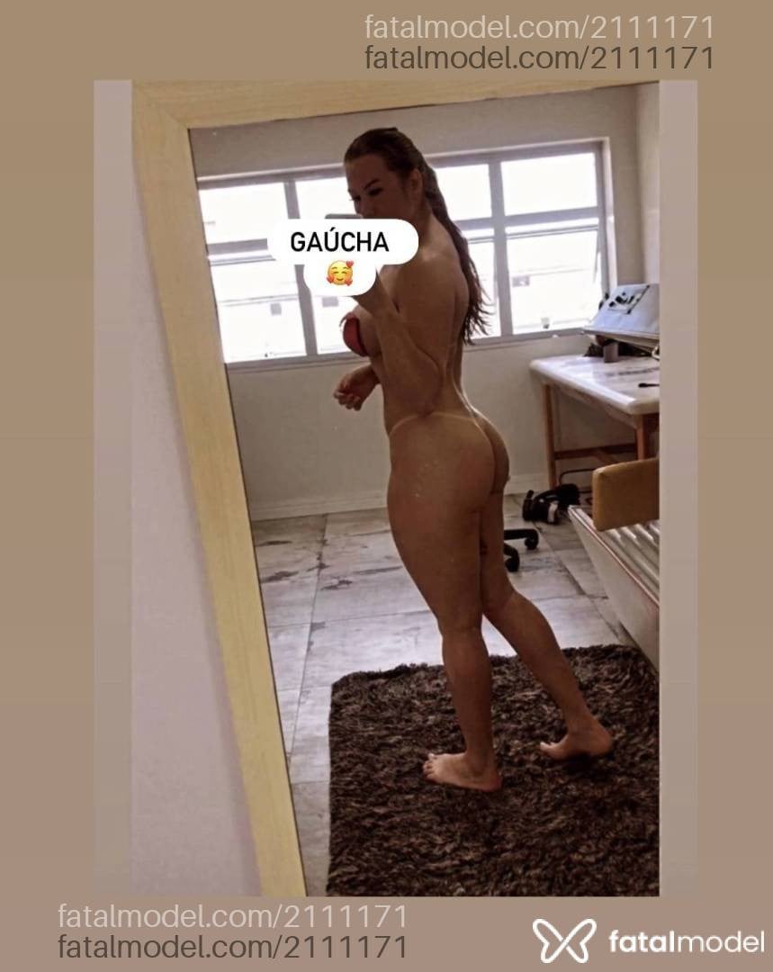Acompanhante mulher com cabelo castanho de olhos castanhos - Isabella Monteiro