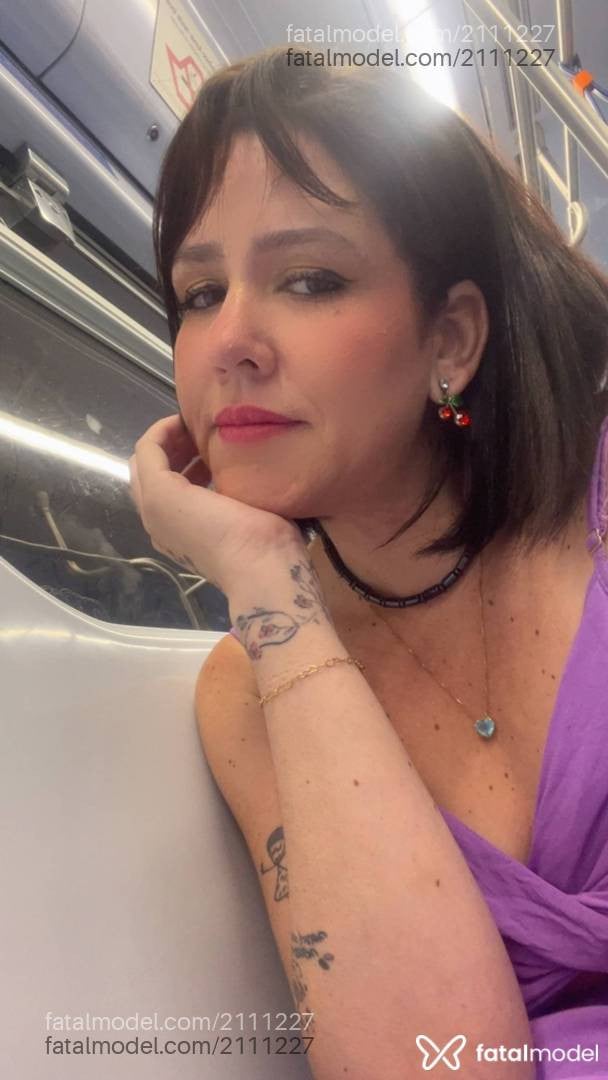 Acompanhante mulher ruiva (o) de olhos mel em São Paulo - Liane