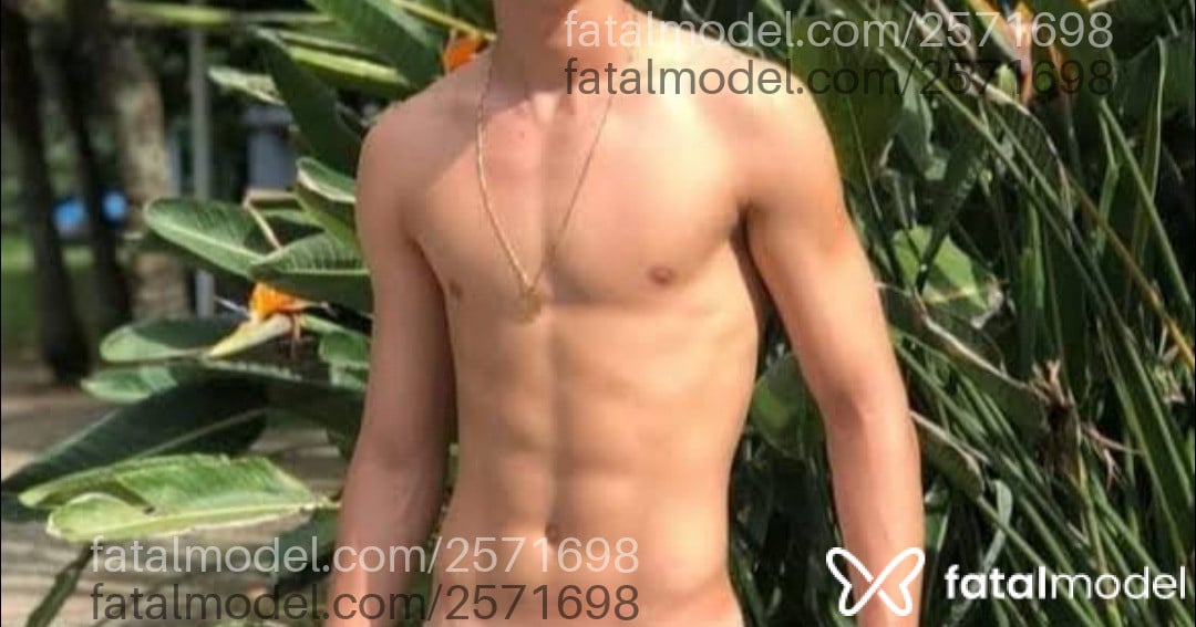 Acompanhante homem morena (o) de olhos castanhos em Açailândia Acompanhante homem morena (o) de olhos castanhos em Açailândia - Vitor
