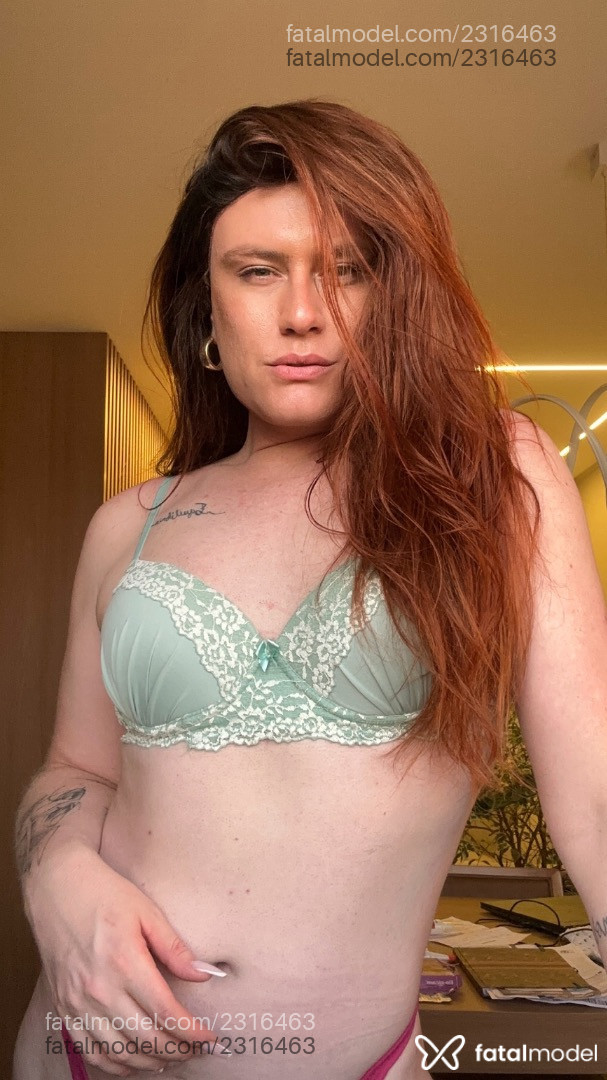 Acompanhante mulher trans morena (o) de olhos verdes em Brasília - Bruna Melo