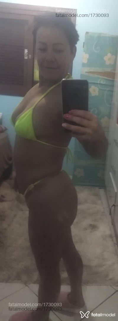Acompanhante mulher morena (o) de olhos azuis em Arroio do Sal Acompanhante mulher morena (o) de olhos azuis em Arroio do Sal - Fênix
