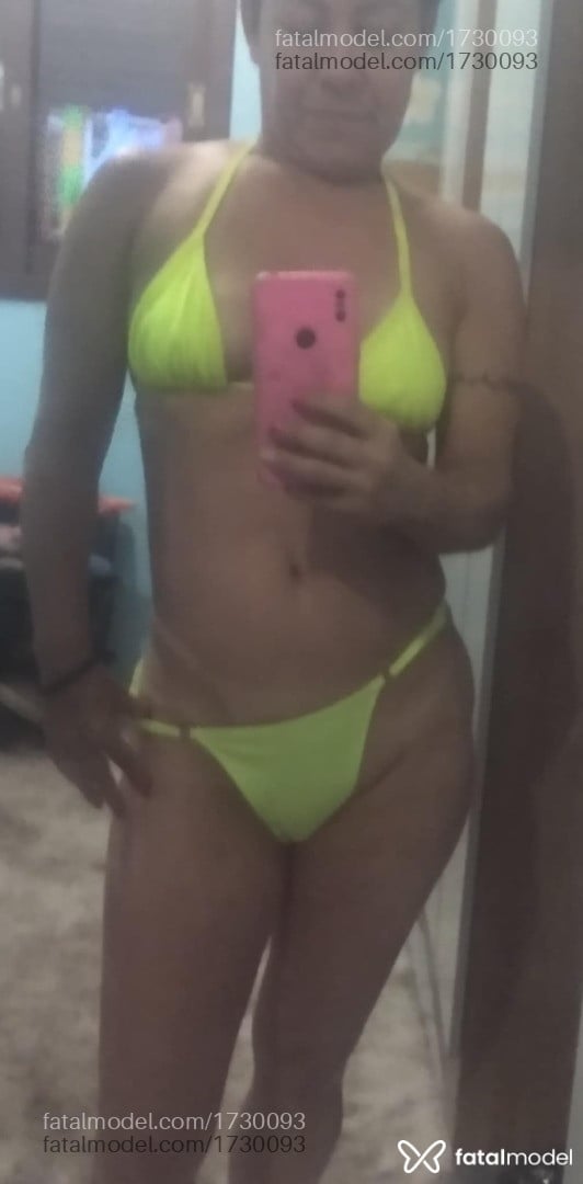 Acompanhante mulher morena (o) de olhos azuis em Arroio do Sal Acompanhante mulher morena (o) de olhos azuis em Arroio do Sal - Fênix