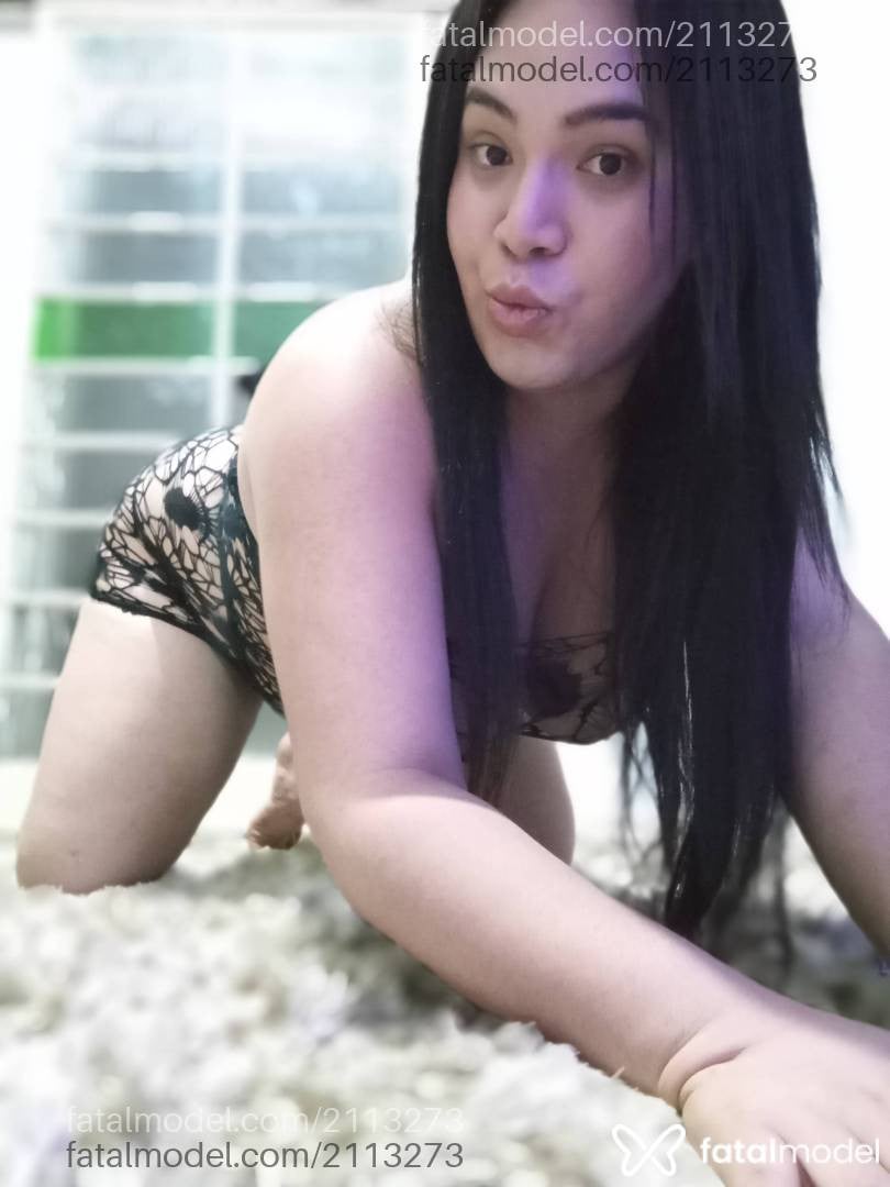 Acompanhante mulher trans morena (o) de olhos castanhos - Eriikaa Liiraa