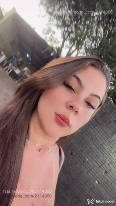 Acompanhante mulher morena (o) de olhos verdes em Inocência Acompanhante mulher morena (o) de olhos verdes em Inocência - Jade