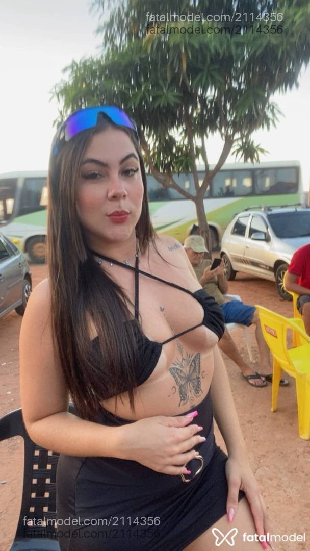 Acompanhante mulher morena (o) de olhos verdes em Inocência Acompanhante mulher morena (o) de olhos verdes em Inocência - Jade