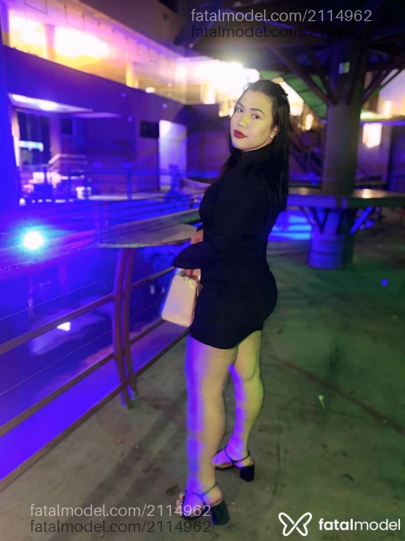 Acompanhante mulher com cabelo castanho de olhos castanhos - Ana Julia