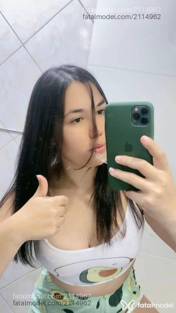 Acompanhante mulher com cabelo castanho de olhos castanhos - Ana Julia