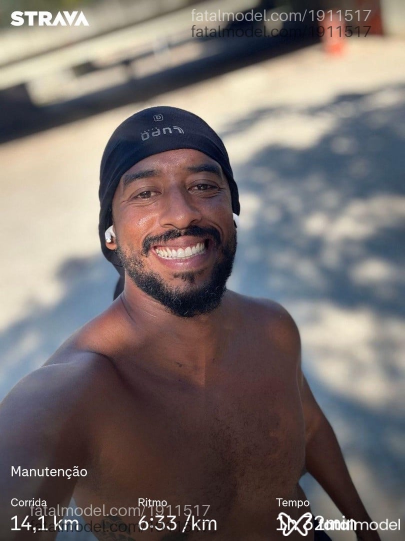 Acompanhante homem morena (o) de olhos castanhos em Rio de Janeiro - Cesar