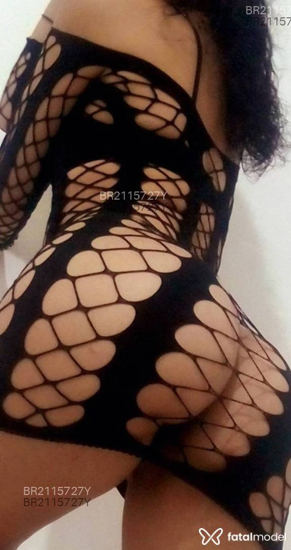 Acompanhante mulher morena (o) de olhos pretos em Virtual - Paola