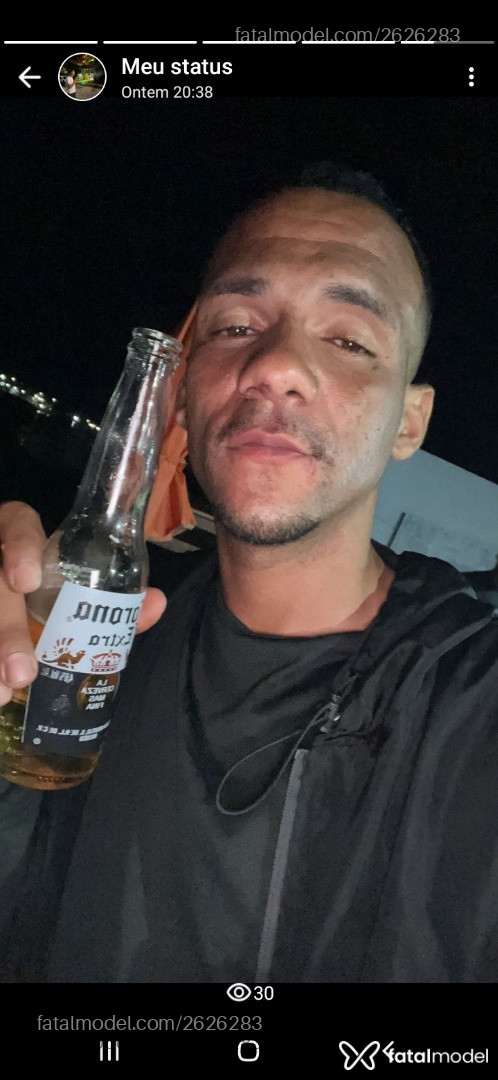 Acompanhante homem morena (o) de olhos castanhos em Armação dos Búzios - Matheus