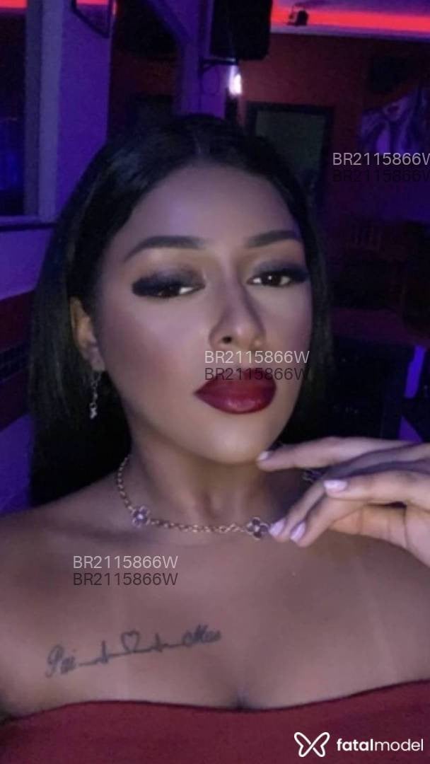 Acompanhante mulher morena (o) de olhos castanhos em São Paulo - Rebeca Colucci