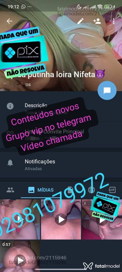 Acompanhante mulher loira (o) de olhos castanhos - Melke